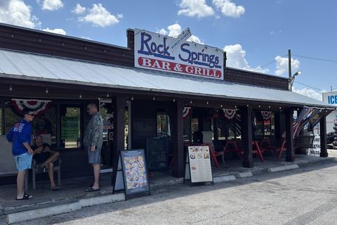 Rock Springs Bar & Grill